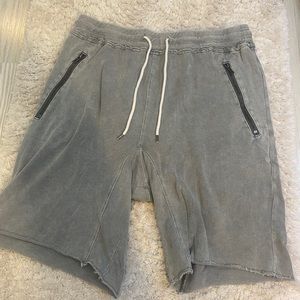 distressed men’s shorts